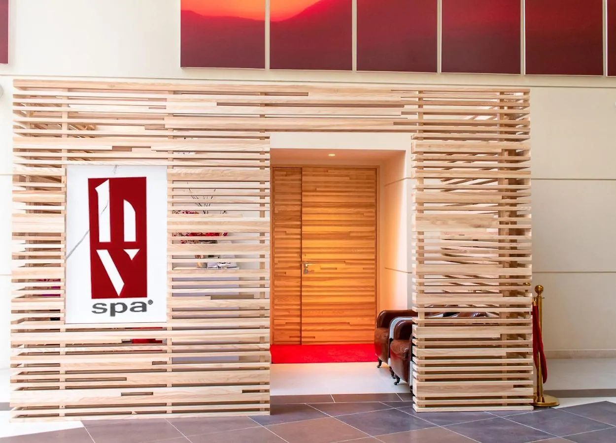 Ibis Styles Dragon Mart Dubai Hotel 3*,